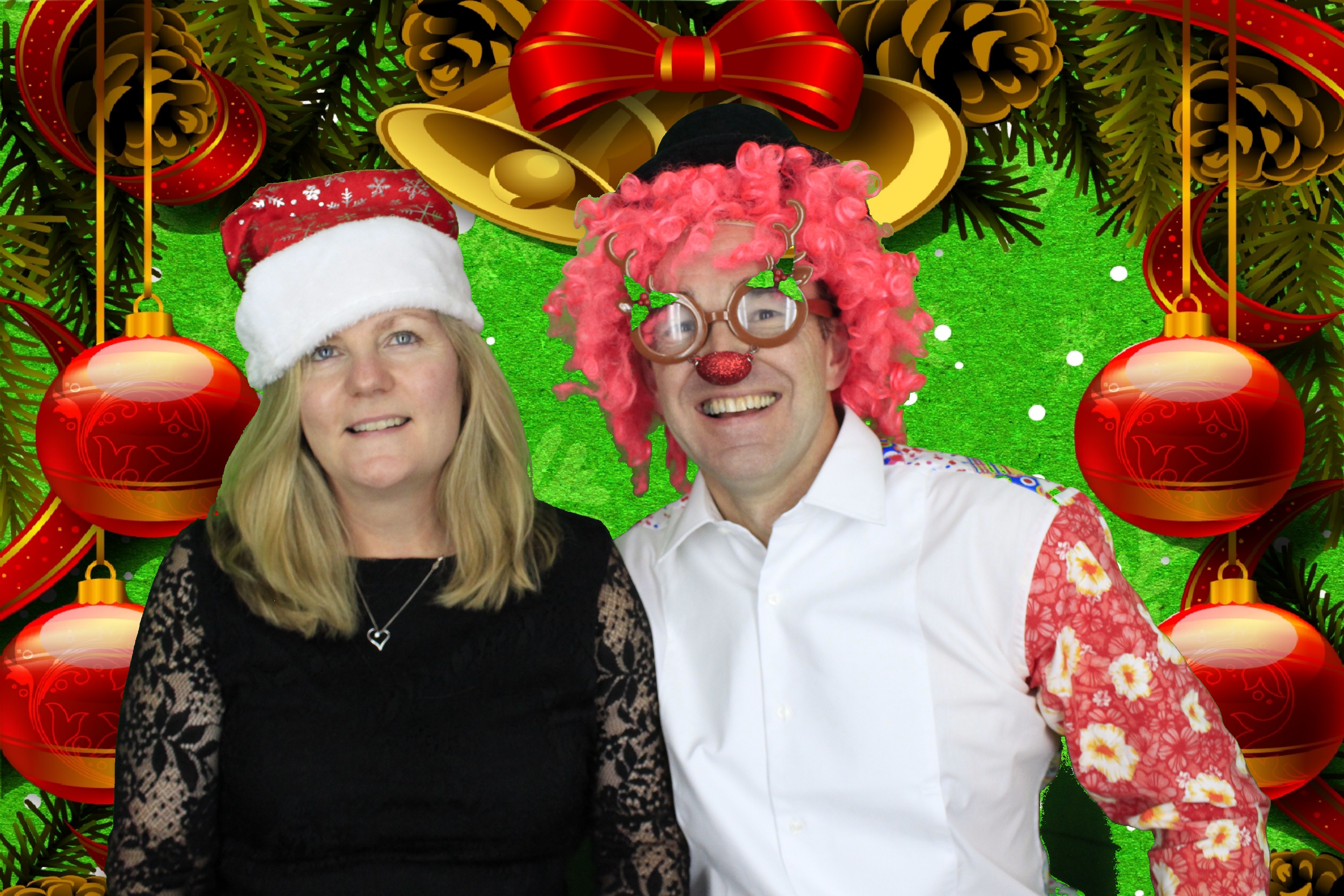 Silvermere Christmas Party  | View more photos from the event at gallery.myphotoboothexperience.co.uk/u/MyPhotoBoothExperienceLtd/Silvermere-Christmas-Party-1